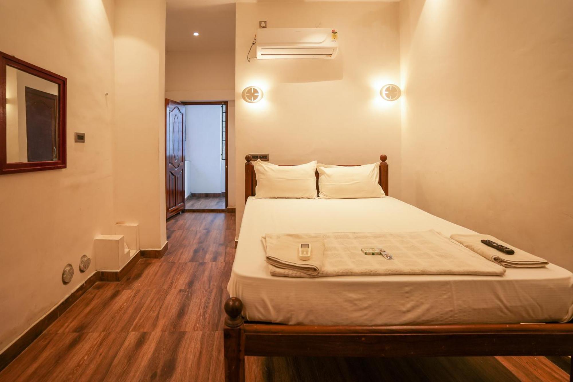 French Villa Puducherry Exterior foto
