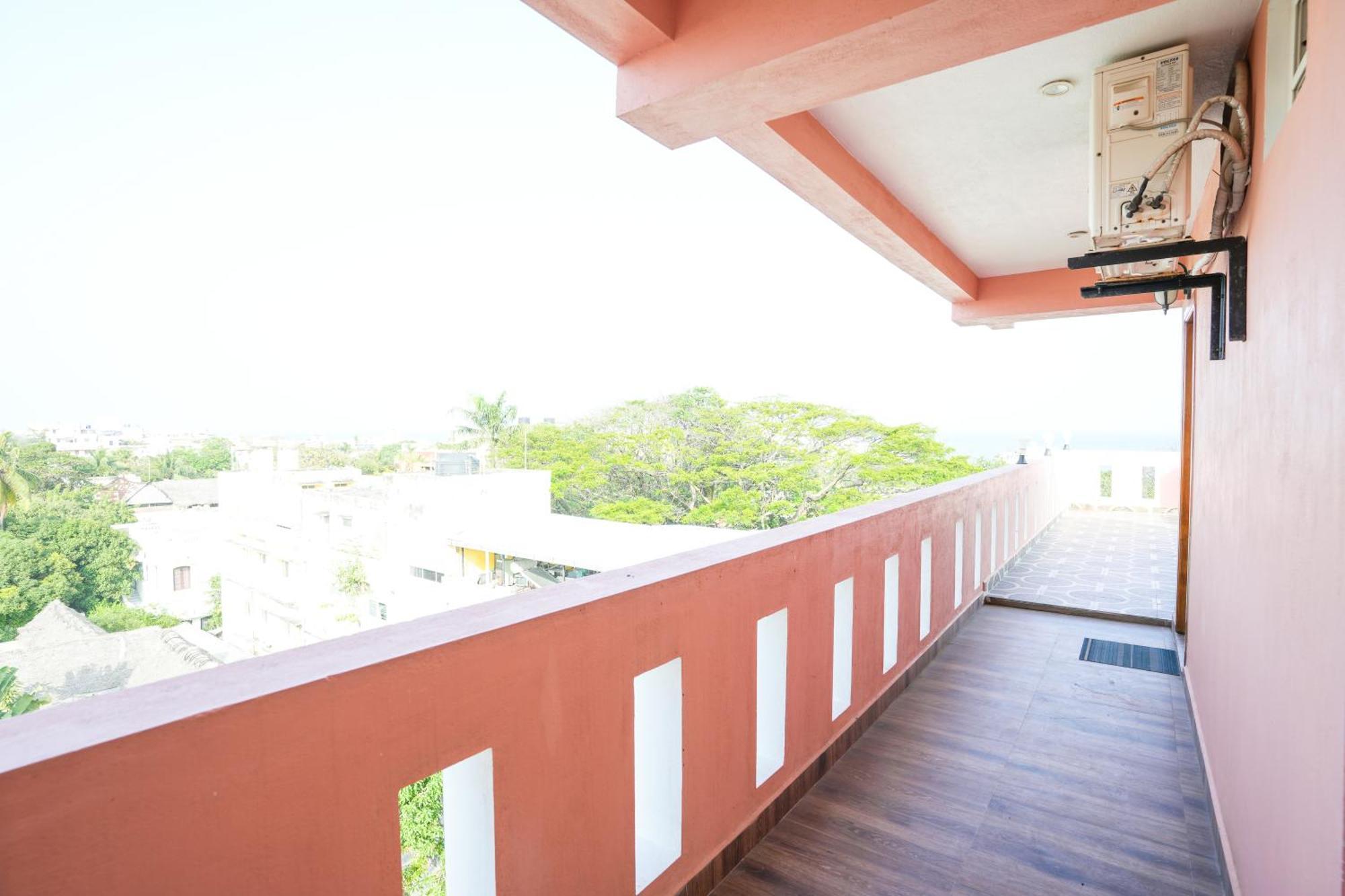 French Villa Puducherry Exterior foto