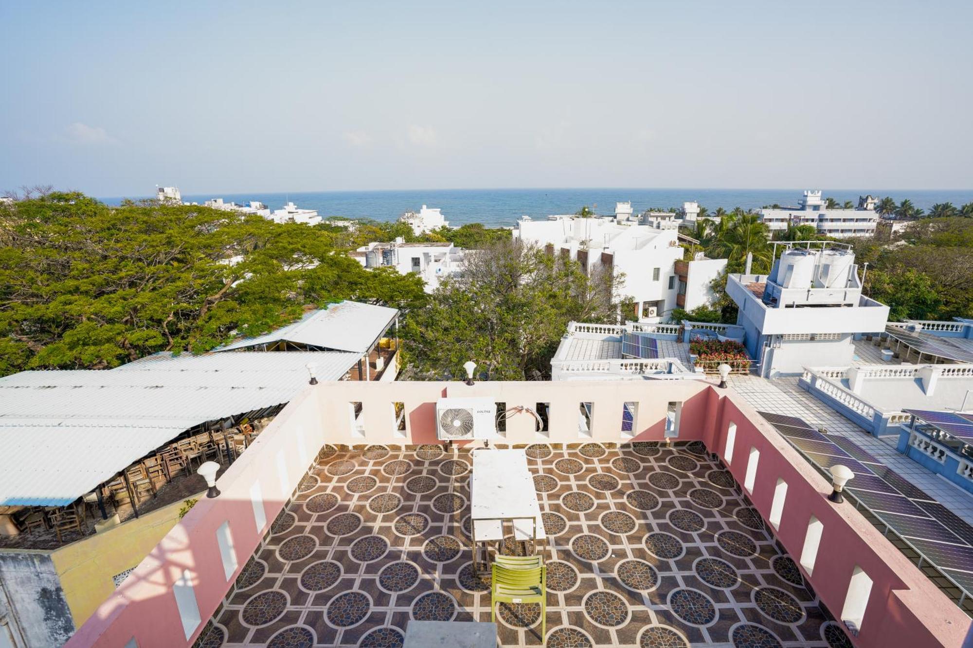 French Villa Puducherry Exterior foto
