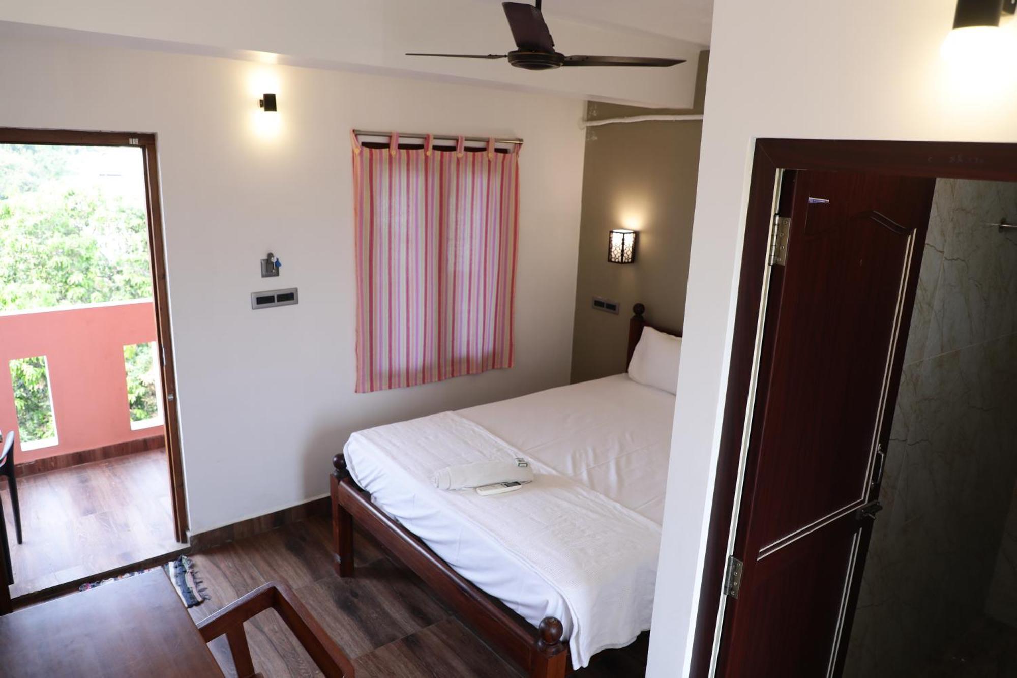 French Villa Puducherry Exterior foto