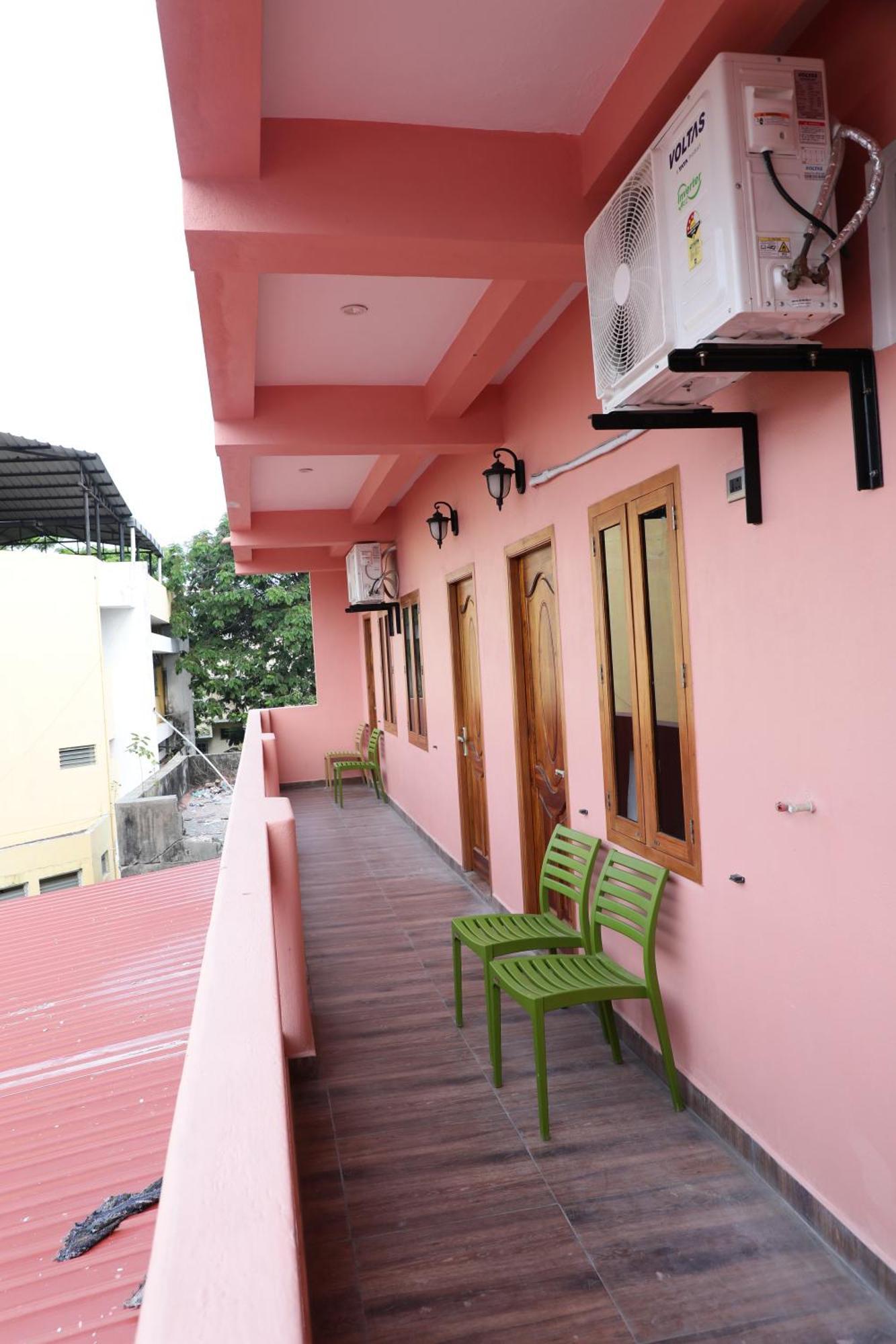 French Villa Puducherry Exterior foto